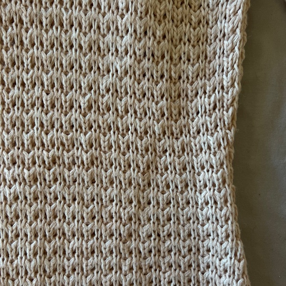 pink knitted sweater - Picture 4 of 4